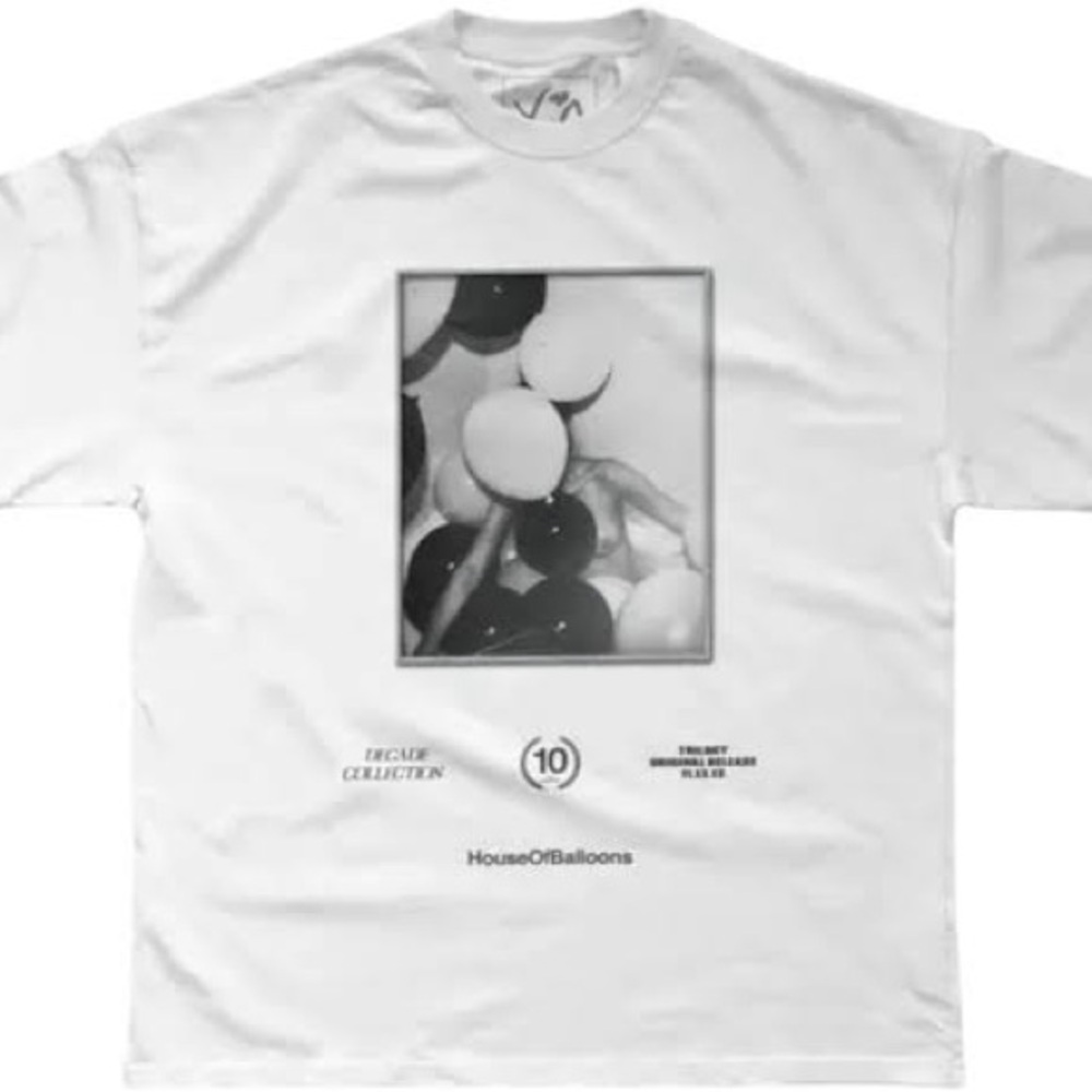 XO Beige Graphic T-Shirt